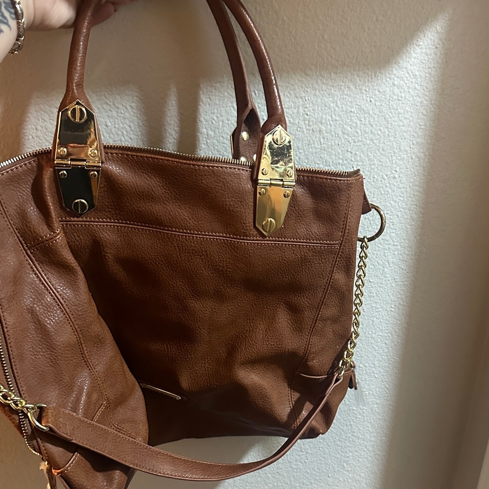 Elegant Brown Leather Tote Bag